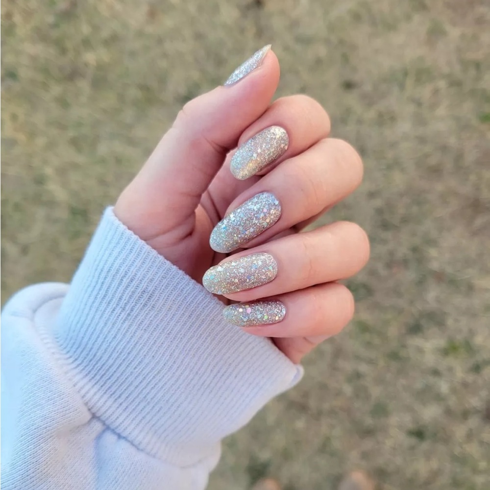 Color Street: Shangri-La | Silver Holographic Glitter Party Metallic Sparkle